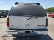 ✅ 2003 Chevrolet Suburban Z71 • VIN: 3GNFK16Z83G275378 • Лот: 54401975. Опубликован ранее на Copart с пробегом Не указан. Бесплатный доступ к архиву аукционных продаж из США и подробный отчёт об истории автомобиля на DreamBid. Изображение 6.