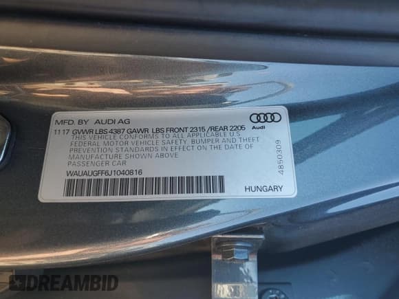 ✅ 2018 Audi A3 Premium • VIN: WAUAUGFF6J1040816 • Лот: 85862245. Опубликован ранее на Copart с пробегом 125 468 миль. Бесплатный доступ к архиву аукционных продаж из США и подробный отчёт об истории автомобиля на DreamBid. Изображение 12.