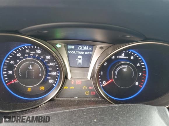 ✅ 2013 Hyundai Genesis Coupe Track • VIN: KMHHU6KJ1DU108735 • Lot: 90947115. Wystawiony na Copart z przebiegiem 75 164 mil. Bezpłatny archiwum sprzedaży aukcyjnych z USA i szczegółowy raport historii pojazdu na DreamBid. Zdjęcie 9.