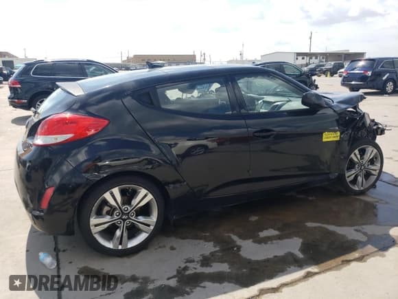 ✅ 2017 Hyundai Veloster • VIN: KMHTC6AD3HU315884 • Lot: 60749234. Wystawiony na Copart z przebiegiem 32 039 mil. Bezpłatny archiwum sprzedaży aukcyjnych z USA i szczegółowy raport historii pojazdu na DreamBid. Zdjęcie 3.