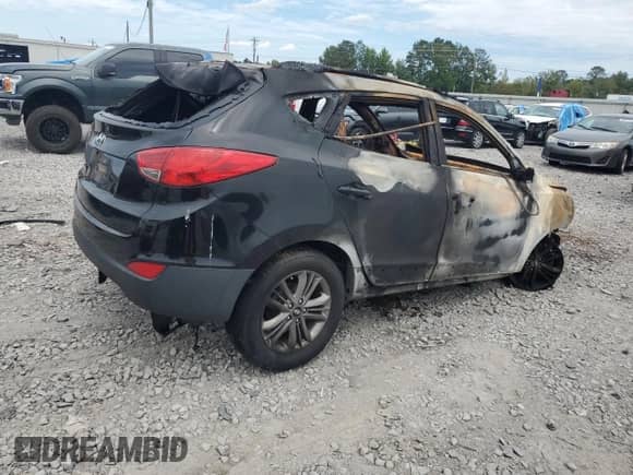 ✅ 2014 Hyundai Tucson SE • VIN: KM8JU3AG6EU803414 • Lot: 70838964. Wystawiony na Copart z przebiegiem Nie podano mil. Skorzystaj z bezpłatnego archiwum sprzedaży aukcyjnych z USA i zobacz szczegółowy raport historii pojazdu na DreamBid. Zdjęcie 3.