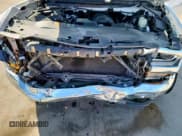 ✅ 2018 Chevrolet Silverado 1500 LT • VIN: 3GCUKREC0JG546670 • Лот: 85489255. Опубликован ранее на Copart с пробегом 143 515 миль. Бесплатный доступ к архиву аукционных продаж из США и подробный отчёт об истории автомобиля на DreamBid. Изображение 11.