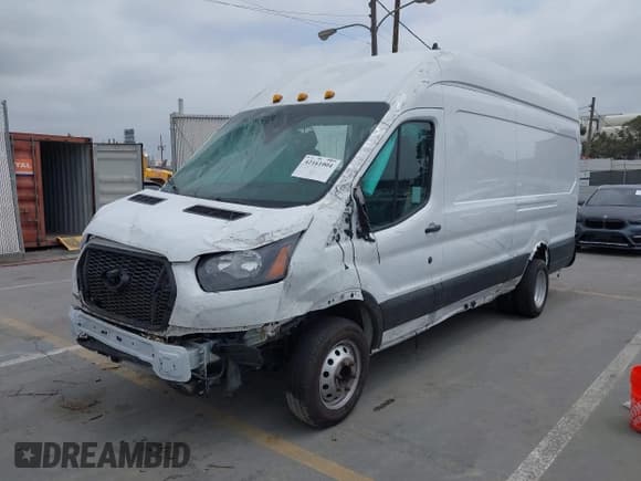 ✅ 2022 Ford Transit Cargo • VIN: 1FTBF4XG3NKA44975 • Лот: 42161004. Опубликован ранее на IAAI с пробегом 40 682 миль. Бесплатный доступ к архиву аукционных продаж из США и подробный отчёт об истории автомобиля на DreamBid. Изображение 17.