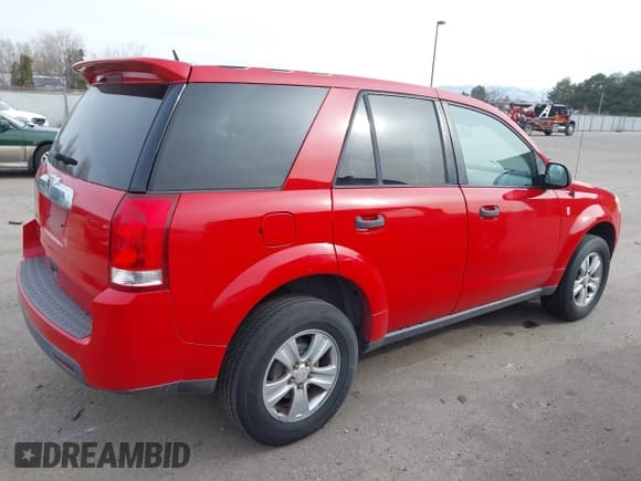 ✅ 2006 Saturn VUE • VIN: 5GZCZ33D56S800565 • Lot: 41717849. Wystawiony na IAAI z przebiegiem 177 820 mil. Bezpłatny archiwum sprzedaży aukcyjnych z USA i szczegółowy raport historii pojazdu na DreamBid. Zdjęcie 4.