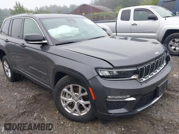 ✅ 2022 Jeep Grand Cherokee Limited • VIN: 1C4RJHBG8N8542971 • Lot: 40074278. Listed on IAAI with Not provided. Free auction sales archive from the USA and detailed vehicle history report at DreamBid. Image 1.