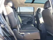 ✅ 2018 Volkswagen Tiguan SEL • VIN: 3VV3B7AX4JM079894 • Lot: 83991705. Listed on Copart with 91,278 mi. Free auction sales archive from the USA and detailed vehicle history report at DreamBid. Image 11.