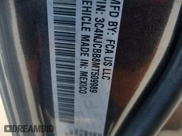 ✅ 2021 Jeep Compass Latitude • VIN: 3C4NJCBB8MT509989 • Lot: 85675155. Listed on Copart with Not provided. Free auction sales archive from the USA and detailed vehicle history report at DreamBid. Image 13.