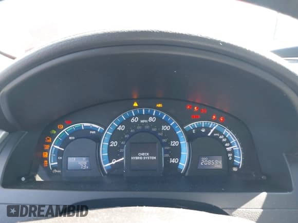 ✅ 2014 Toyota Camry SE Limited Edition • VIN: 4T1BD1FK4EU115904 • Lot: 43474142. Wystawiony na IAAI z przebiegiem 208 594 mil. Bezpłatny archiwum sprzedaży aukcyjnych z USA i szczegółowy raport historii pojazdu na DreamBid. Zdjęcie 7.