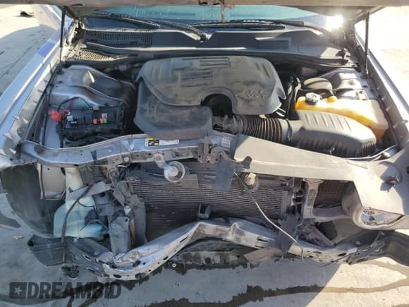 ✅ 2014 Dodge Challenger SXT • VIN: 2C3CDYAG1EH105147 • Lot: 75892144. Wystawiony na Copart z przebiegiem 200 055 mil. Bezpłatny archiwum sprzedaży aukcyjnych z USA i szczegółowy raport historii pojazdu na DreamBid. Zdjęcie 11.