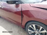 ✅ 2017 Nissan Maxima S • VIN: 1N4AA6AP7HC449112 • Lot: 42024070. Listed on IAAI with 121,988 mi. Free auction sales archive from the USA and detailed vehicle history report at DreamBid. Image 17.