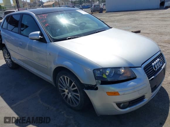 ✅ 2008 Audi A3 • VIN: WAUNF78P88A120114 • Lot: 42214921. Wystawiony na IAAI z przebiegiem 138 061 mil. Bezpłatny archiwum sprzedaży aukcyjnych z USA i szczegółowy raport historii pojazdu na DreamBid. Zdjęcie 1.