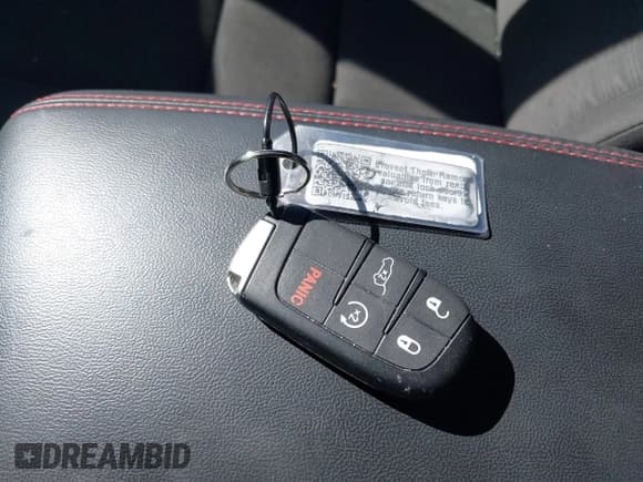 ✅ 2025 Dodge Durango GT • VIN: 1C4RDHDG8SC534821 • Лот: 43666188. Опубликован ранее на IAAI с пробегом 19 647 миль. Бесплатный доступ к архиву аукционных продаж из США и подробный отчёт об истории автомобиля на DreamBid. Изображение 11.