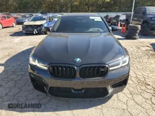 ✅ 2023 BMW M5 • VIN: WBS83CH01PCN06101 • Lot: 92996175. Wystawiony na Copart z przebiegiem 13 350 mil. Bezpłatny archiwum sprzedaży aukcyjnych z USA i szczegółowy raport historii pojazdu na DreamBid. Zdjęcie 5.