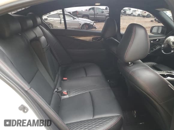 ✅ 2018 Infiniti Q50 Red Sport 400 • VIN: JN1FV7AP0JM461003 • Лот: 68139695. Опубликован ранее на Copart с пробегом 95 319 миль. Бесплатный доступ к архиву аукционных продаж из США и подробный отчёт об истории автомобиля на DreamBid. Изображение 10.