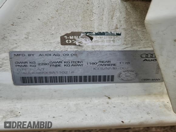 ✅ 2009 Audi A4 • VIN: WAULK68KX9A110218 • Lot: 92178075. Listed on Copart with 207,788 mi. Free auction sales archive from the USA and detailed vehicle history report at DreamBid. Image 13.