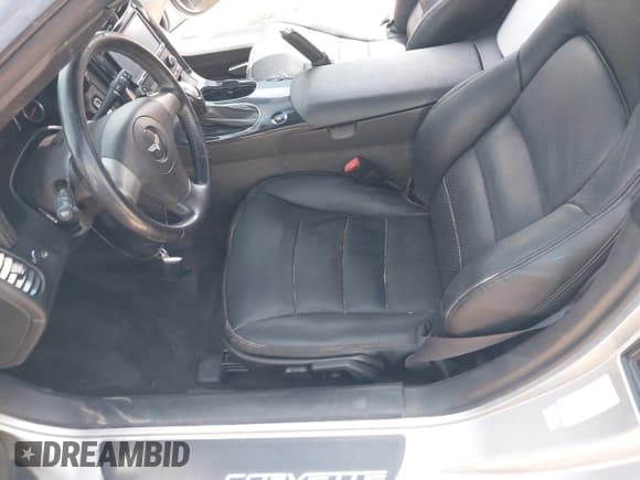 ✅ 2008 Chevrolet Corvette • VIN: 1G1YY36W385127373 • Lot: 42206325. Listed on IAAI with 99,687 mi. Free auction sales archive from the USA and detailed vehicle history report at DreamBid. Image 6.