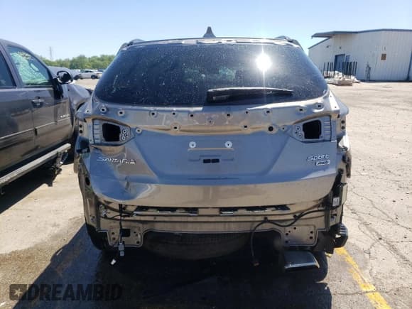 ✅ 2018 Hyundai Santa Fe 2.4L • VIN: 5XYZUDLB3JG568030 • Лот: 57655804. Опубликован ранее на Copart с пробегом 105 599 миль. Бесплатный доступ к архиву аукционных продаж из США и подробный отчёт об истории автомобиля на DreamBid. Изображение 6.