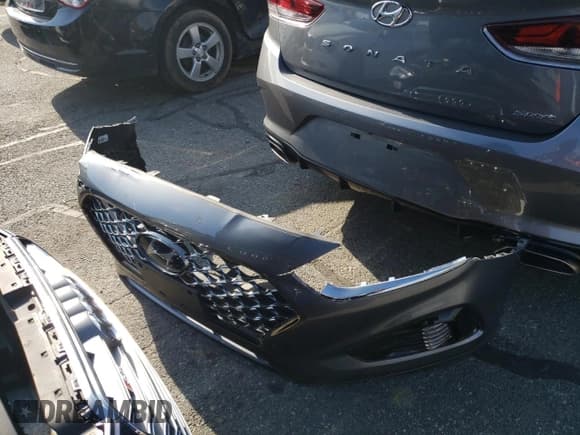 ✅ 2019 Hyundai Sonata SEL • VIN: 5NPE34AF5KH793566 • Lot: 49593053. Listed on Copart with 52,455 mi. Free auction sales archive from the USA and detailed vehicle history report at DreamBid. Image 12.