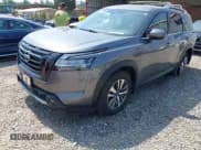 ✅ 2023 Nissan Pathfinder SL • VIN: 5N1DR3CC6PC241466 • Лот: 42580785. Опубликован ранее на IAAI с пробегом 12 997 миль. Бесплатный доступ к архиву аукционных продаж из США и подробный отчёт об истории автомобиля на DreamBid. Изображение 18.