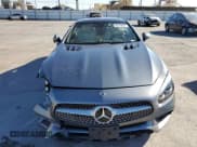 ✅ 2019 Mercedes-Benz SL 550 • VIN: WDDJK7DAXKF055166 • Lot: 82319004. Wystawiony na Copart z przebiegiem 61 282 mil. Bezpłatny archiwum sprzedaży aukcyjnych z USA i szczegółowy raport historii pojazdu na DreamBid. Zdjęcie 5.