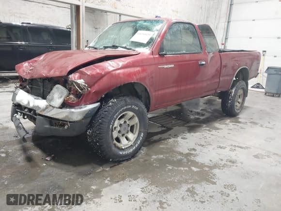 ✅ 1997 Toyota Tacoma • VIN: 4TAWN72N0VZ300794 • Lot: 43691029. Wystawiony na IAAI z przebiegiem 359 530 mil. Bezpłatny archiwum sprzedaży aukcyjnych z USA i szczegółowy raport historii pojazdu na DreamBid. Zdjęcie 2.