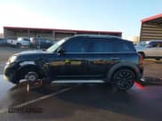 ✅ 2021 MINI Countryman Oxford Edition • VIN: WMZ23BR03M3M80666 • Lot: 40815719. Listed on IAAI with 61,640 mi. Free auction sales archive from the USA and detailed vehicle history report at DreamBid. Image 15.