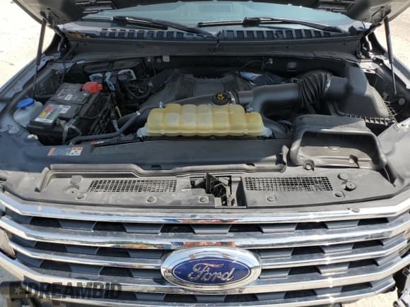 ✅ 2020 Ford Expedition XLT • VIN: 1FMJU1HT1LEA27269 • Lot: 58869315. Listed on Copart with 104,257 mi. Free auction sales archive from the USA and detailed vehicle history report at DreamBid. Image 12.