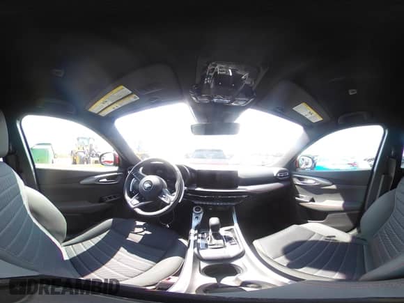 2024 Dodge Hornet R/T with VIN ZACPDFCW5R3A14514, listed as a IAAI auction lot 41901740 with 15,718 mi miles and . Bid and sale history available at DreamBid. Image 18.