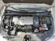 2017 Toyota Prius Two z VIN JTDKBRFUXH3038959, wystawiony jako Copart lot #71670975 z przebiegiem 314 882 mil mil oraz Szkoda całkowita • Salvage title. Historia ofert i sprzedaży dostępna na DreamBid. Obrazek 12.