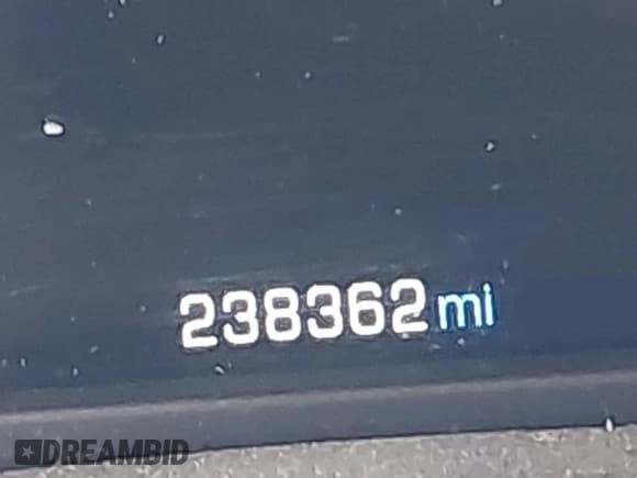 ✅ 2014 Chevrolet Silverado 1500 LT • VIN: 3GCUKREC6EG475836 • Lot: 43523930. Wystawiony na IAAI z przebiegiem 238 362 mil. Bezpłatny archiwum sprzedaży aukcyjnych z USA i szczegółowy raport historii pojazdu na DreamBid. Zdjęcie 15.