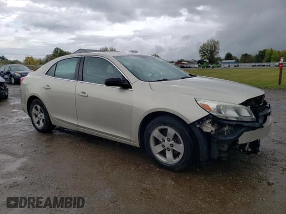 ✅ 2015 Chevrolet Malibu LS • VIN: 1G11B5SL3FF224820 • Лот: 85269945. Опубликован ранее на Copart с пробегом 161 335 миль. Бесплатный доступ к архиву аукционных продаж из США и подробный отчёт об истории автомобиля на DreamBid. Изображение 4.