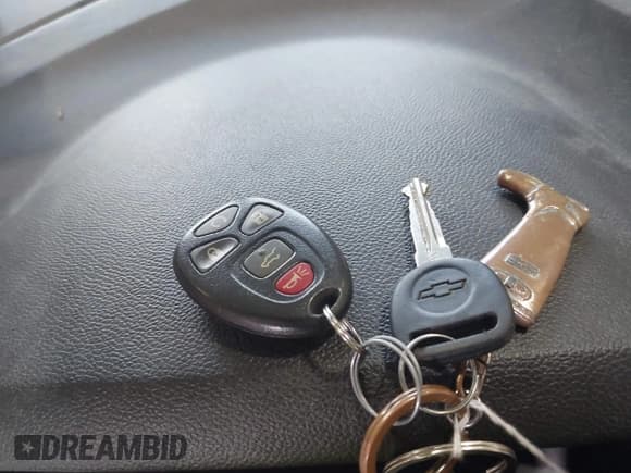 ✅ 2017 Chevrolet Traverse LT • VIN: 1GNKVHKD8HJ152825 • Lot: 42834009. Wystawiony na IAAI z przebiegiem 132 199 mil. Bezpłatny archiwum sprzedaży aukcyjnych z USA i szczegółowy raport historii pojazdu na DreamBid. Zdjęcie 11.