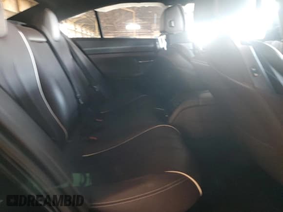 ✅ 2013 BMW 6 Series 650i • VIN: WBA6B2C58DD128120 • Lot: 86813705. Listed on Copart with 107,545 mi. Free auction sales archive from the USA and detailed vehicle history report at DreamBid. Image 10.