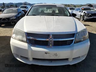 ✅ 2008 Dodge Avenger SXT • VIN: 1B3LC56K68N646881 • Lot: 41546975. Wystawiony na Copart z przebiegiem 167 799 mil. Bezpłatny archiwum sprzedaży aukcyjnych z USA i szczegółowy raport historii pojazdu na DreamBid. Zdjęcie 5.