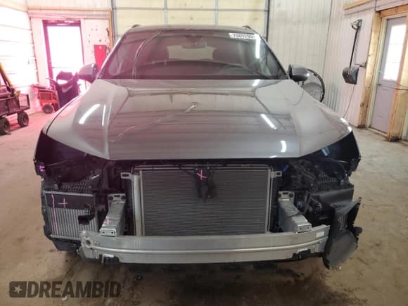 ✅ 2023 Audi Q7 Prestige • VIN: WA1VXBF72PD025352 • Lot: 70892995. Wystawiony na Copart z przebiegiem 37 209 mil. Bezpłatny archiwum sprzedaży aukcyjnych z USA i szczegółowy raport historii pojazdu na DreamBid. Zdjęcie 5.