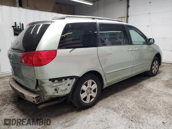 ✅ 2007 Toyota Sienna LE • VIN: 5TDZK23C17S089944 • Lot: 90467795. Wystawiony na Copart z przebiegiem 210 218 mil. Bezpłatny archiwum sprzedaży aukcyjnych z USA i szczegółowy raport historii pojazdu na DreamBid. Zdjęcie 3.