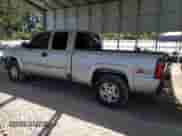 ✅ 2005 Chevrolet Silverado 1500 Z71 • VIN: 1GCEK19B75E118289 • Lot: 72653704. Wystawiony na Copart z przebiegiem 332 872 mil mil. Skorzystaj z bezpłatnego archiwum sprzedaży aukcyjnych z USA i zobacz szczegółowy raport historii pojazdu na DreamBid. Zdjęcie 2.