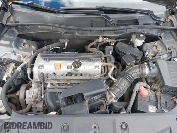 ✅ 2012 Honda Accord LX Premium • VIN: 1HGCP2F46CA047788 • Lot: 43585080. Wystawiony na IAAI z przebiegiem 84 596 mil. Bezpłatny archiwum sprzedaży aukcyjnych z USA i szczegółowy raport historii pojazdu na DreamBid. Zdjęcie 10.