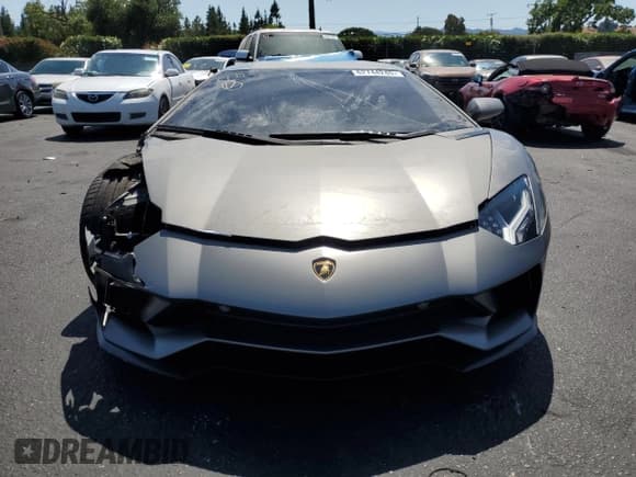 ✅ 2018 Lamborghini Aventador S • VIN: ZHWUG4ZD9JLA06724 • Lot: 62744245. Listed on Copart with 18,738 mi. Free auction sales archive from the USA and detailed vehicle history report at DreamBid. Image 5.