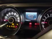 ✅ 2013 Ford Mustang V6 • VIN: 1ZVBP8EM6D5236821 • Lot: 43546803. Wystawiony na IAAI z przebiegiem 103 855 mil. Bezpłatny archiwum sprzedaży aukcyjnych z USA i szczegółowy raport historii pojazdu na DreamBid. Zdjęcie 16.