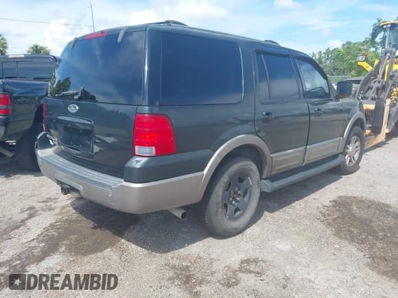 ✅ 2003 Ford Expedition Eddie Bauer • VIN: 1FMEU17W23LA00610 • Lot: 42676714. Listed on IAAI with Not provided. Free auction sales archive from the USA and detailed vehicle history report at DreamBid. Image 6.