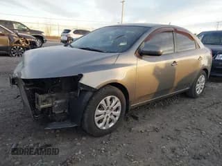 ✅ 2013 Kia Forte EX • VIN: KNAFU4A21D5651584 • Лот: 43712754. Опубликован ранее на IAAI с пробегом 89 659 миль. Бесплатный доступ к архиву аукционных продаж из США и подробный отчёт об истории автомобиля на DreamBid. Изображение 2.