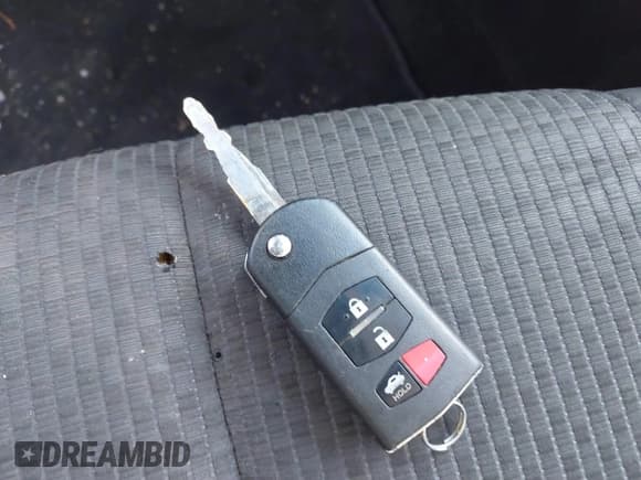 ✅ 2011 Mazda 6 i Touring • VIN: 1YVHZ8CH6B5M02355 • Лот: 41368453. Опубликован ранее на IAAI с пробегом 159 230 миль. Бесплатный доступ к архиву аукционных продаж из США и подробный отчёт об истории автомобиля на DreamBid. Изображение 11.