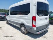 ✅ 2017 Ford Transit XL • VIN: 1FBAX2CM1HKA64904 • Lot: 42394722. Wystawiony na IAAI z przebiegiem 71 864 mil. Bezpłatny archiwum sprzedaży aukcyjnych z USA i szczegółowy raport historii pojazdu na DreamBid. Zdjęcie 3.