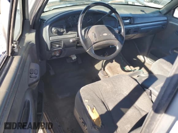 ✅ 1992 Ford F-150 • VIN: 1FTEX14H5NKA87011 • Lot: 87270735. Listed on Copart with 217,474 mi. Free auction sales archive from the USA and detailed vehicle history report at DreamBid. Image 8.