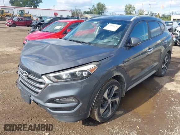 ✅ 2017 Hyundai Tucson Sport • VIN: KM8J3CA2XHU383359 • Lot: 43400826. Wystawiony na IAAI z przebiegiem 157 434 mil mil. Skorzystaj z bezpłatnego archiwum sprzedaży aukcyjnych z USA i zobacz szczegółowy raport historii pojazdu na DreamBid. Zdjęcie 2.