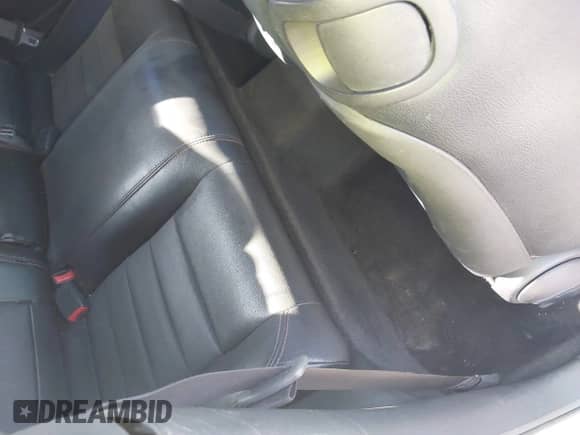 2012 Dodge Challenger R/T Plus z VIN 2C3CDYBT8CH292881, wystawiony jako IAAI lot #43614631 z przebiegiem Nie podano mil oraz . Historia ofert i sprzedaży dostępna na DreamBid. Obrazek 8.