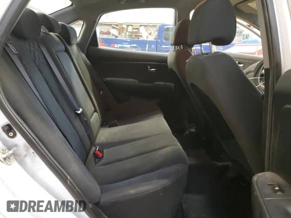 2010 Hyundai Elantra GL с VIN KMHDU4BD3AU999815, выставлен на аукционе Copart как лот 60931835 с пробегом 143 492 миль миль и Списание • Salvage title. История ставок и продаж доступна на DreamBid. Изображение 10.