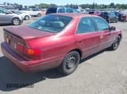 ✅ 2001 Toyota Camry CE • VIN: 4T1BG22K51U074583 • Lot: 43044034. Wystawiony na IAAI z przebiegiem 175 547 mil. Bezpłatny archiwum sprzedaży aukcyjnych z USA i szczegółowy raport historii pojazdu na DreamBid. Zdjęcie 4.