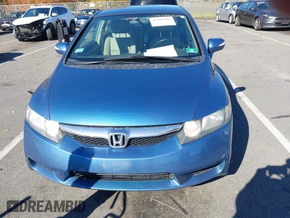 ✅ 2009 Honda Civic • VIN: JHMFA36269S017354 • Lot: 43494502. Listed on IAAI with 78,439 mi. Free auction sales archive from the USA and detailed vehicle history report at DreamBid. Image 11.